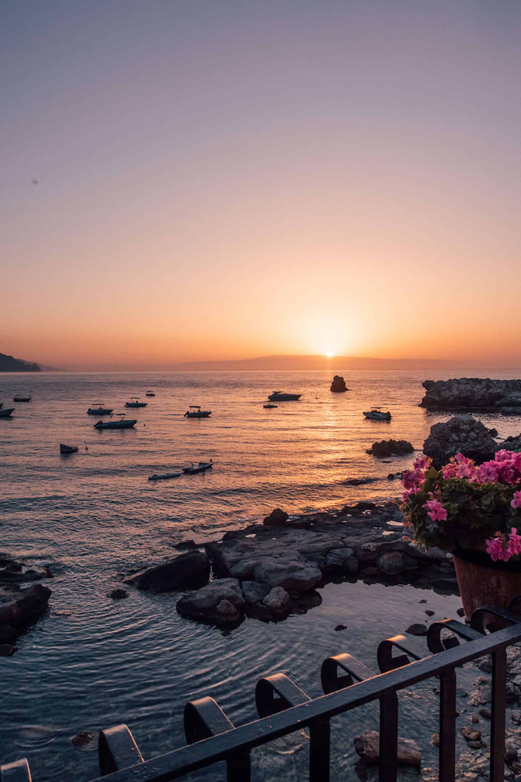 Sunset over the Bay of Mazzarò view from Belmond Villa Sant'Andrea | Staying at the Belmond Hotel Grand Timeo Vs. Belmond Villa Sant’Andrea | The Republic of Rose