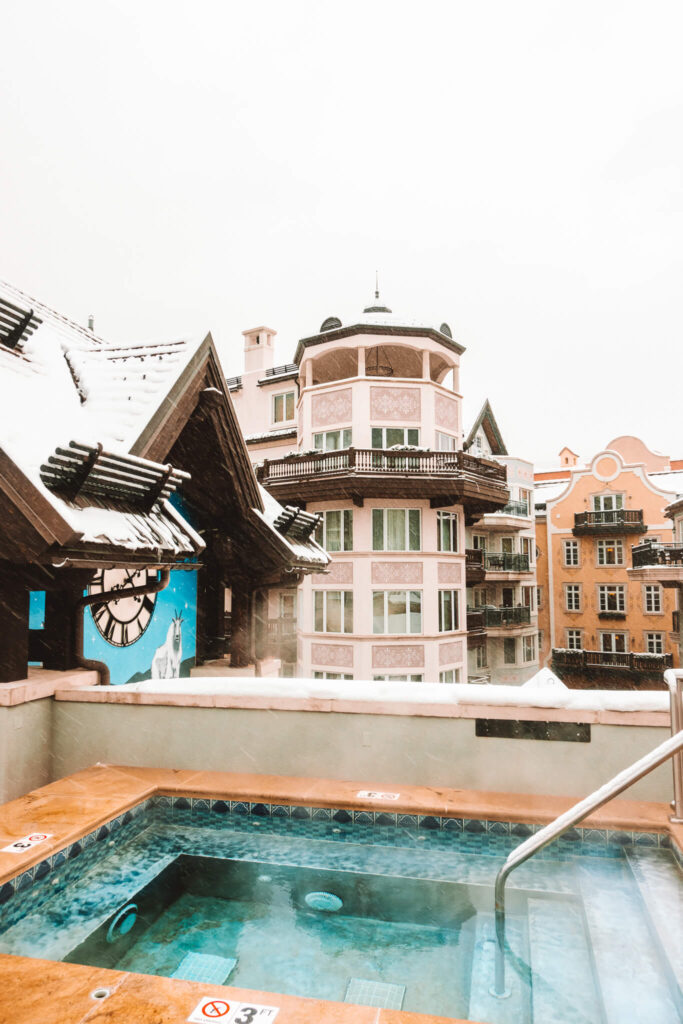 Rooftop jacuzzi at The Arrabelle